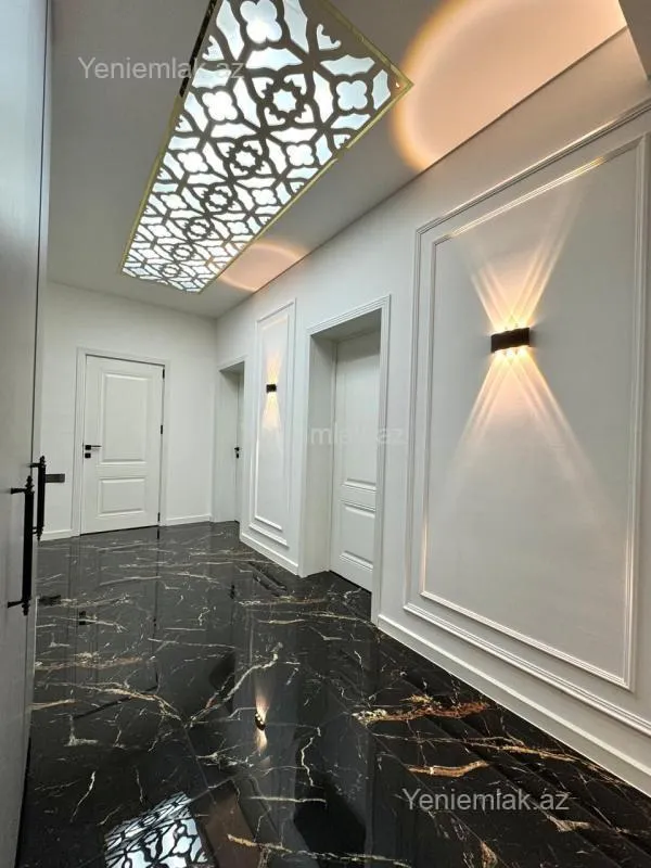 Satılır 3 otaqlı yeni tikili 110 m²