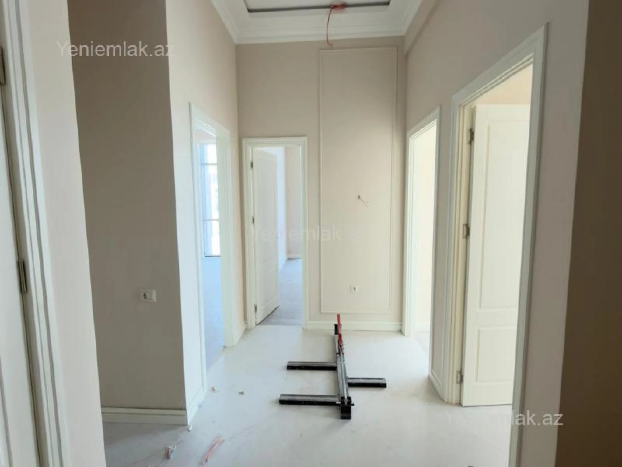 Satılır 3 otaqlı yeni tikili 108 m²