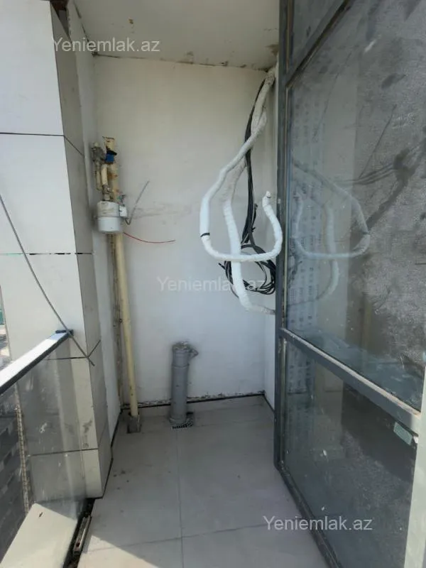 Satılır 3 otaqlı yeni tikili 108 m²