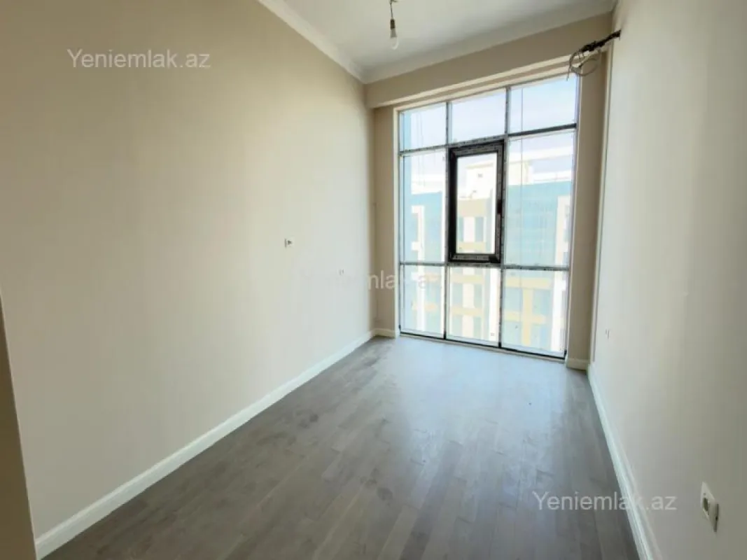 Satılır 3 otaqlı yeni tikili 108 m²