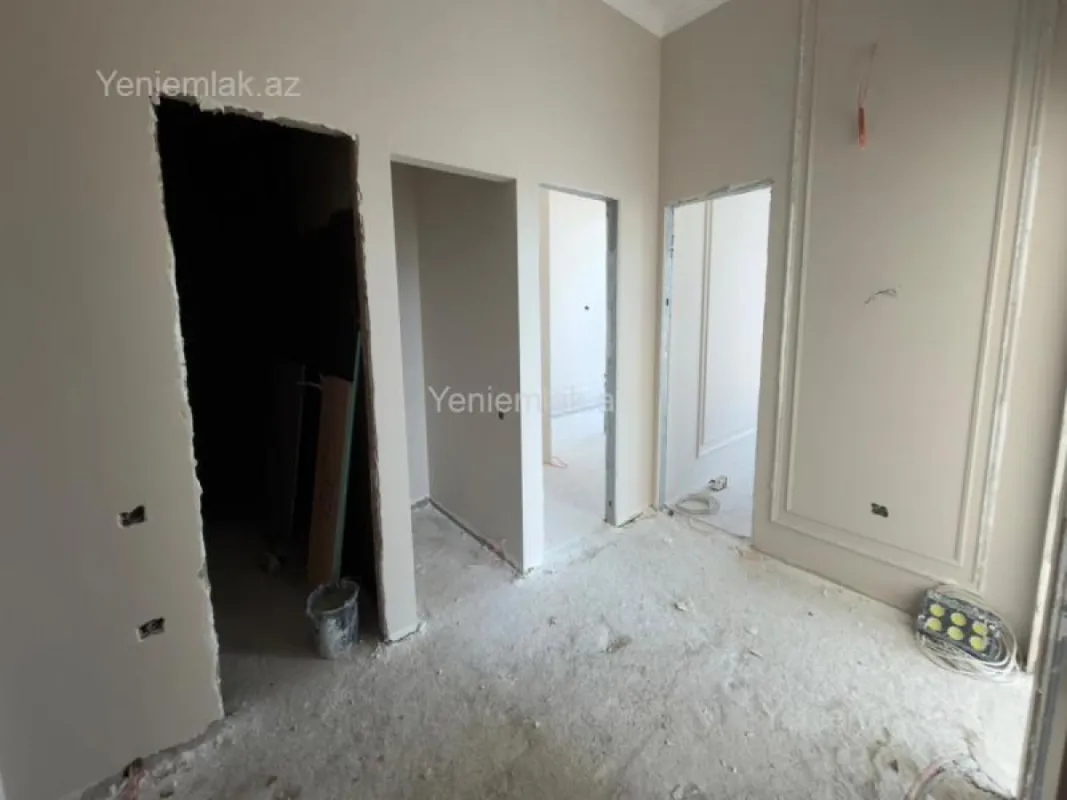 Satılır 3 otaqlı yeni tikili 108 m²