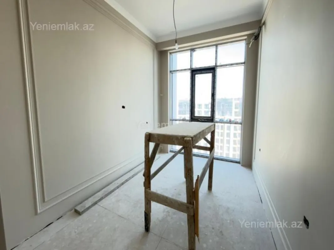 Satılır 3 otaqlı yeni tikili 108 m²