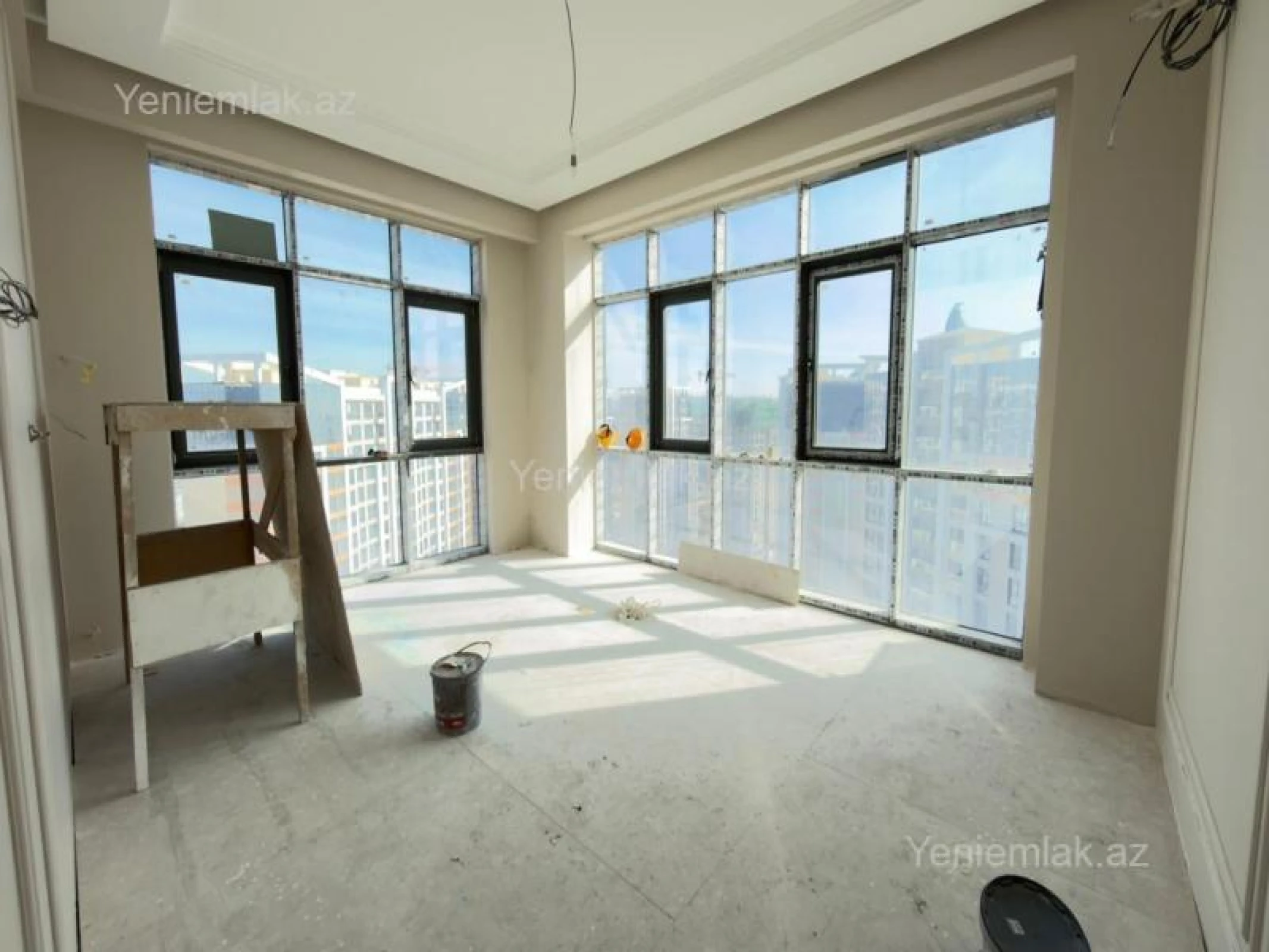 Satılır 3 otaqlı yeni tikili 108 m²
