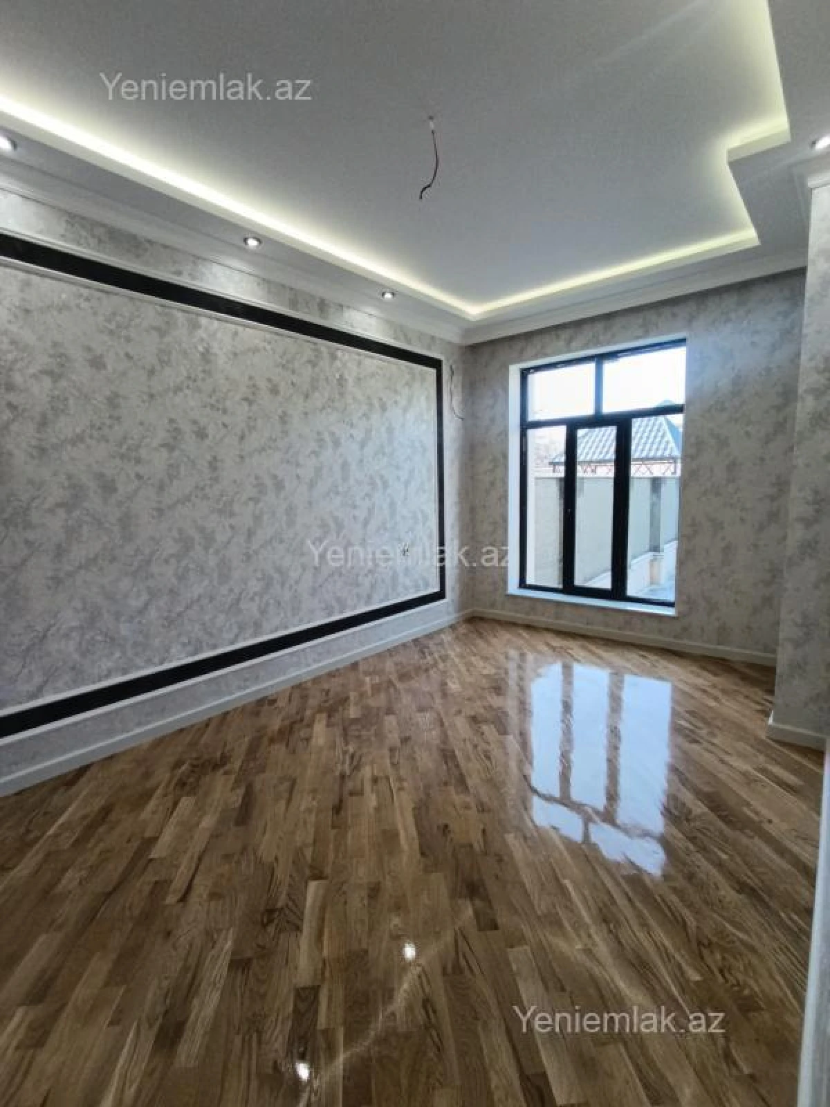 Satılır 6 otaqlı həyət evi 320 m²