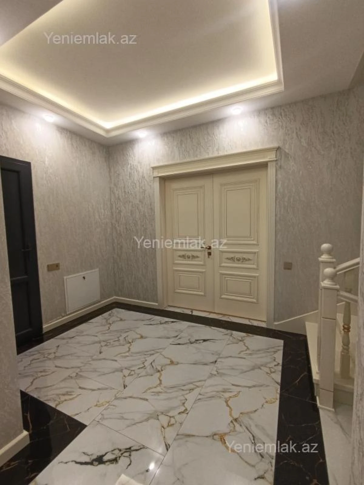Satılır 6 otaqlı həyət evi 320 m²