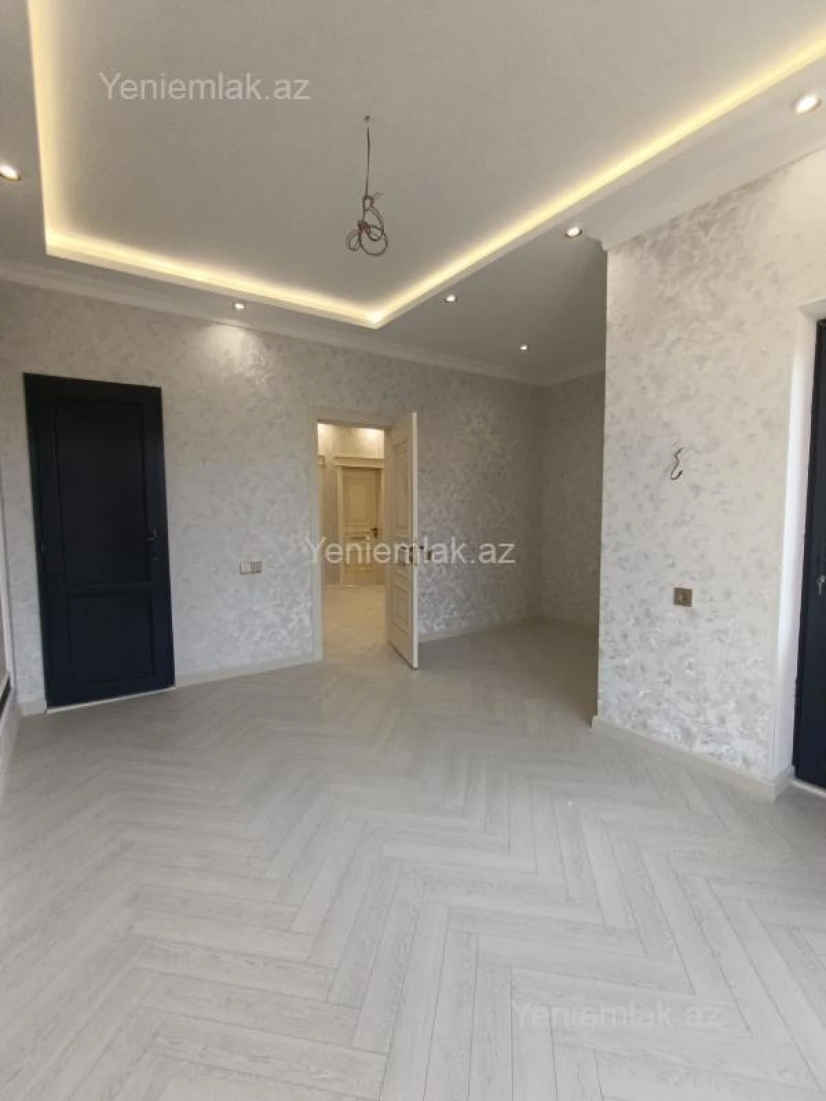 Satılır 6 otaqlı həyət evi 320 m²