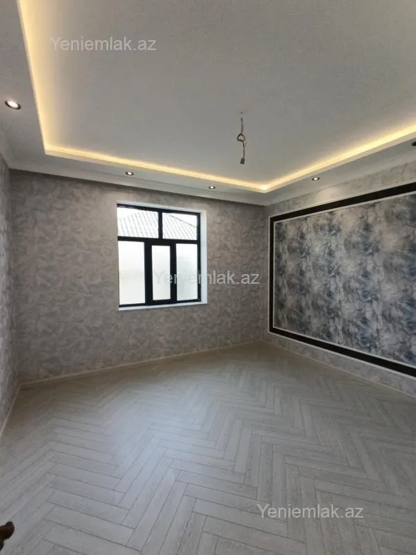Satılır 6 otaqlı həyət evi 320 m²