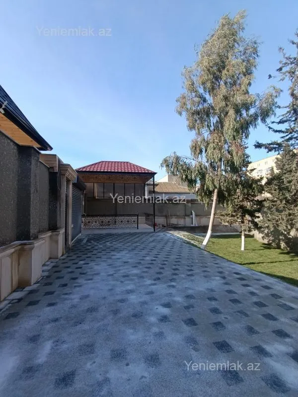 Satılır 6 otaqlı həyət evi 320 m²