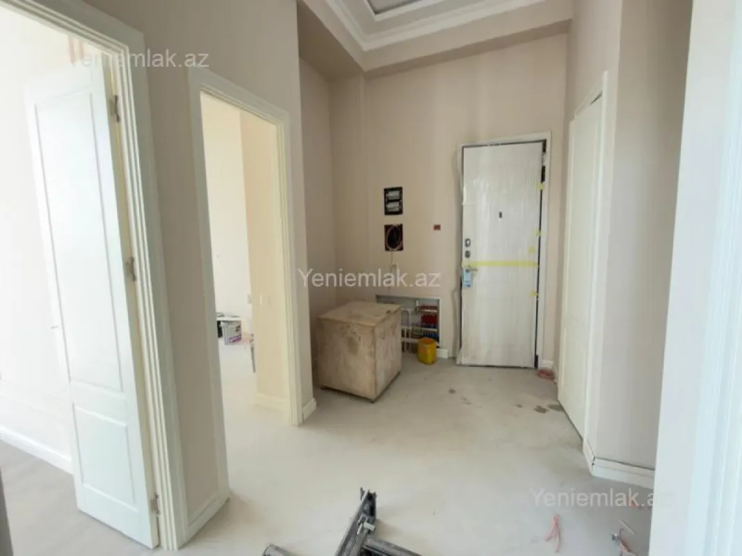 Satılır 3 otaqlı yeni tikili 108 m²