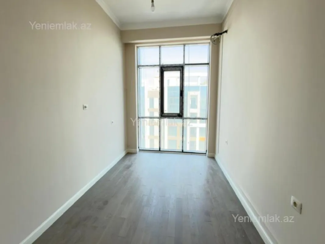 Satılır 3 otaqlı yeni tikili 108 m²