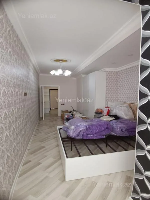 Satılır 2 otaqlı yeni tikili 60 m²