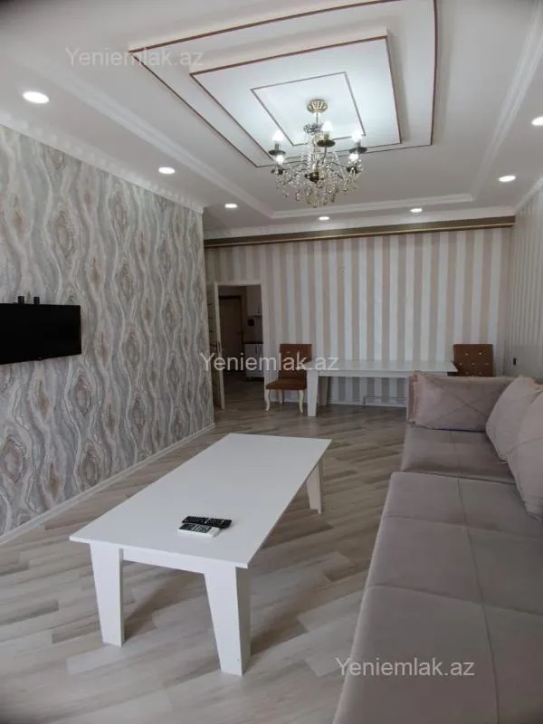 Satılır 2 otaqlı yeni tikili 60 m²