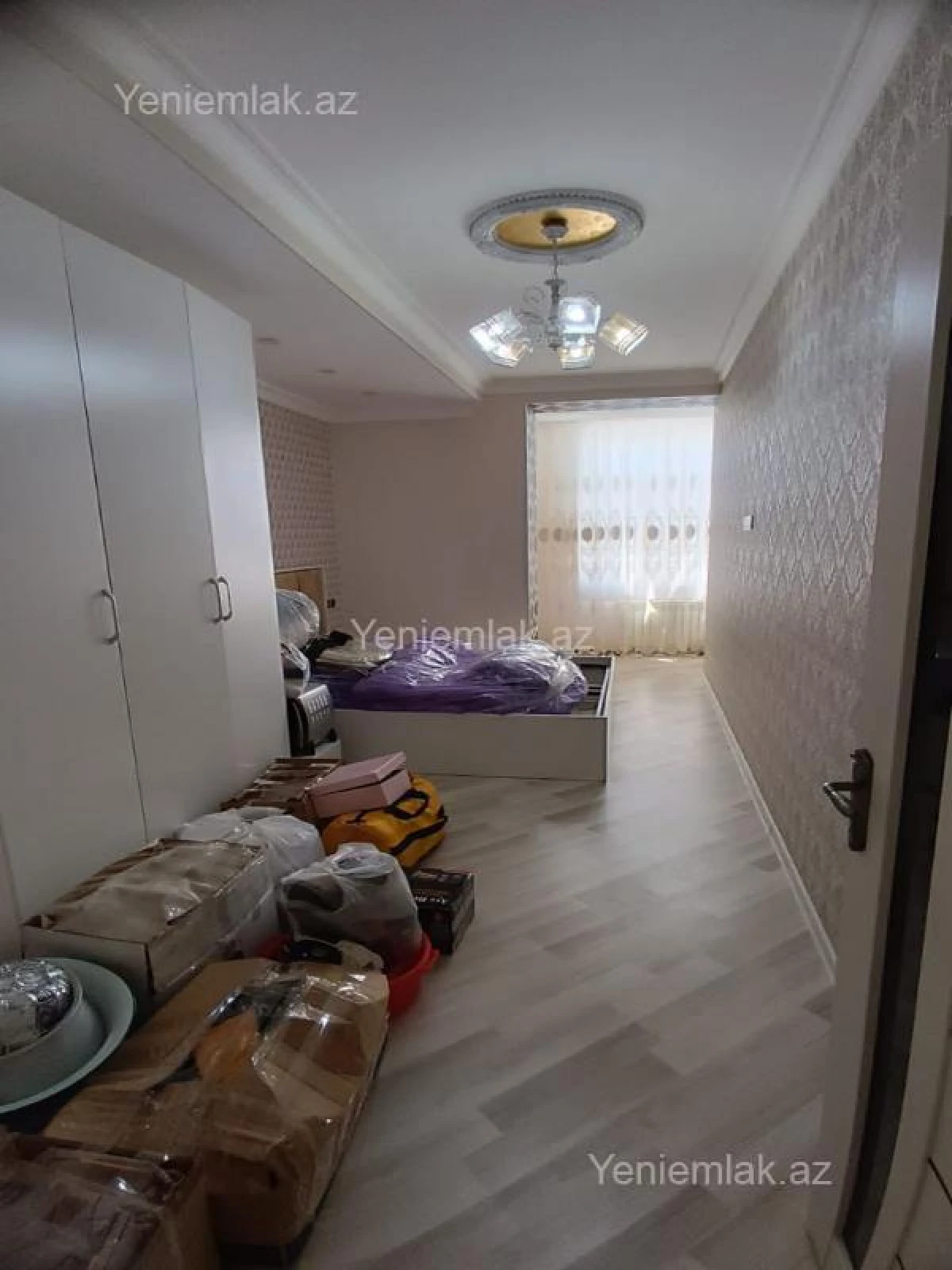 Satılır 2 otaqlı yeni tikili 60 m²