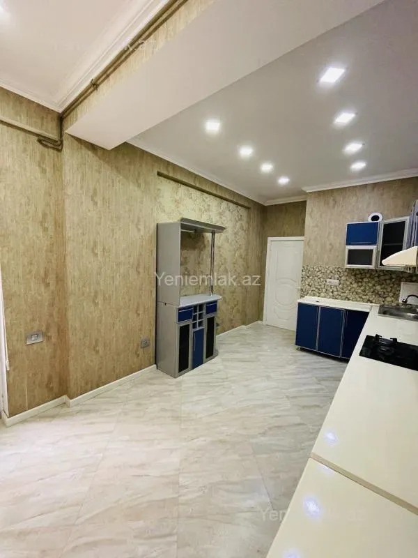 Satılır 3 otaqlı yeni tikili 98 m²