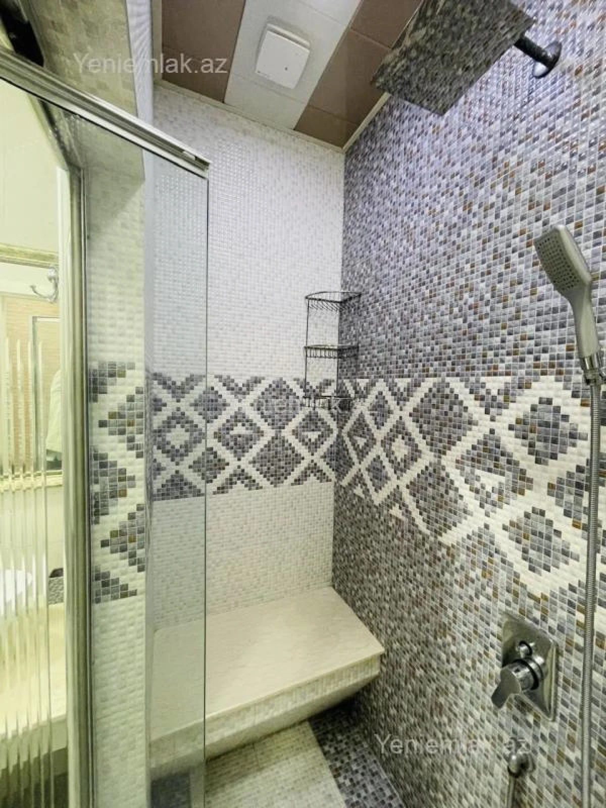 Satılır 3 otaqlı yeni tikili 98 m²