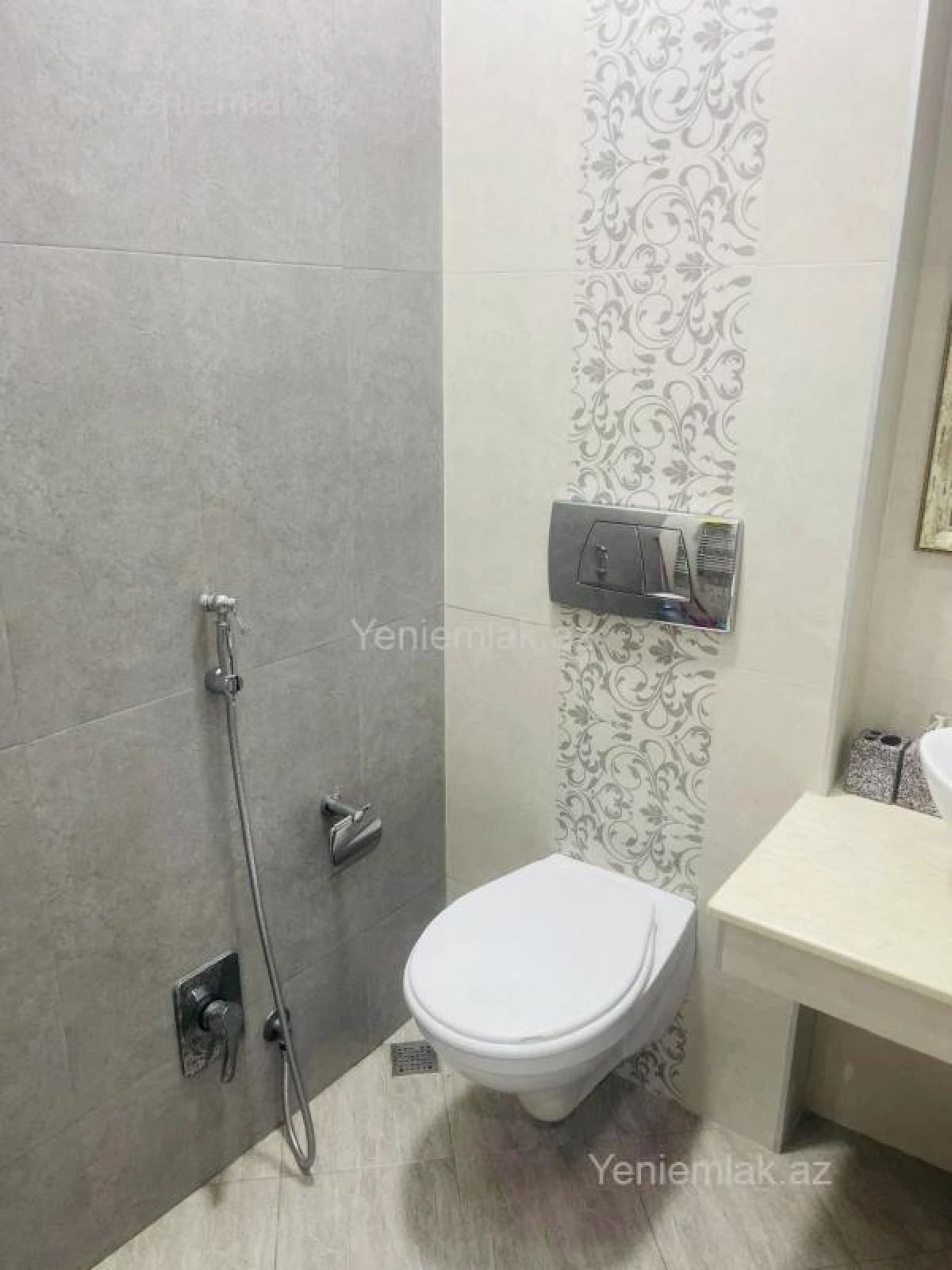 Satılır 3 otaqlı yeni tikili 98 m²