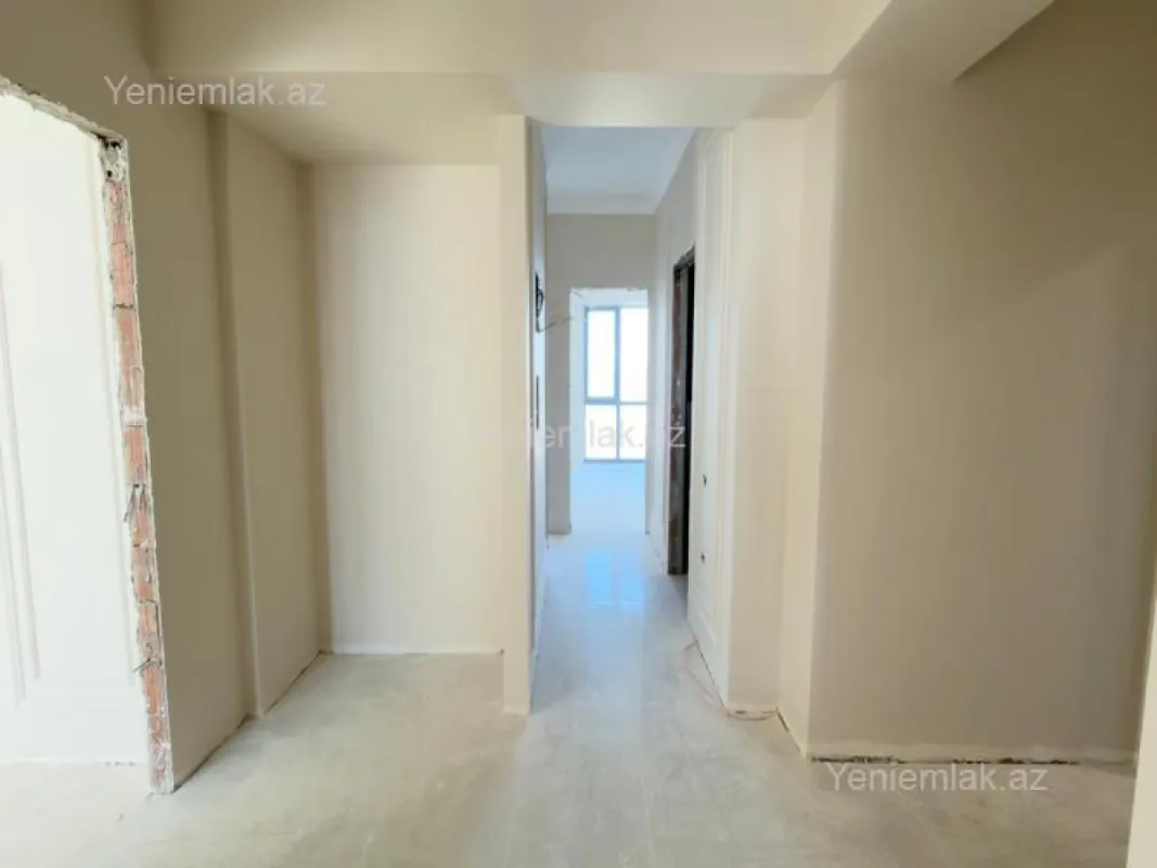 Satılır 4 otaqlı yeni tikili 128.5 m²