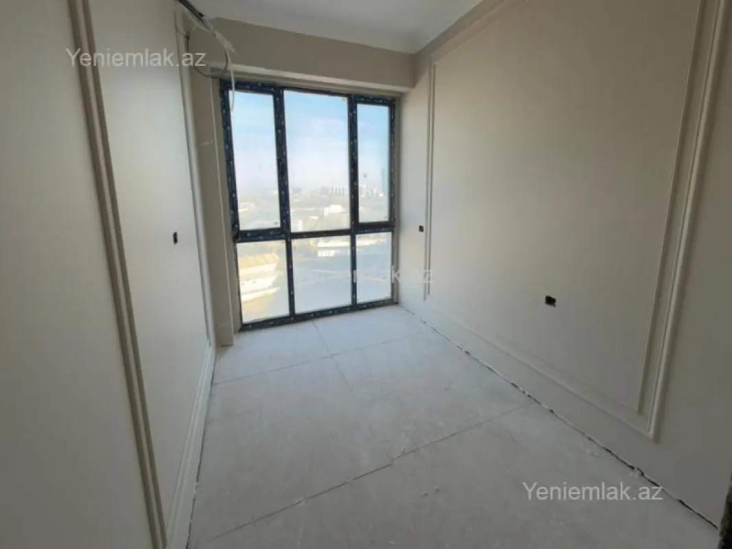 Satılır 4 otaqlı yeni tikili 128.5 m²