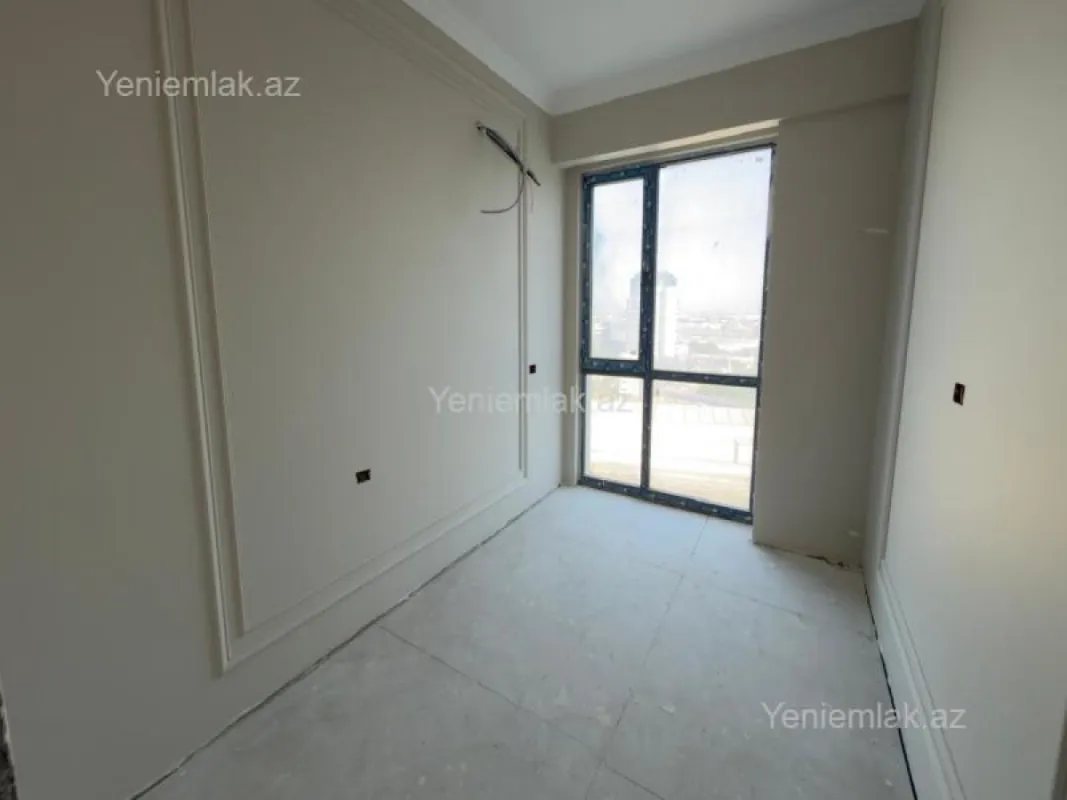 Satılır 4 otaqlı yeni tikili 128.5 m²