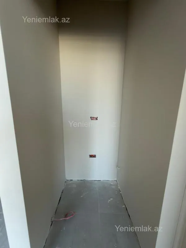 Satılır 4 otaqlı yeni tikili 128.5 m²