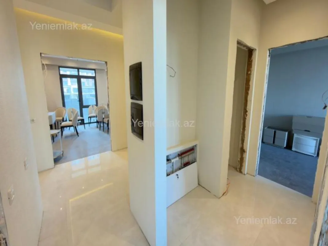 Satılır 4 otaqlı yeni tikili 157 m²