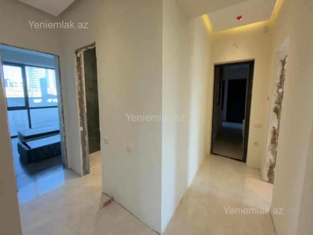 Satılır 4 otaqlı yeni tikili 157 m²