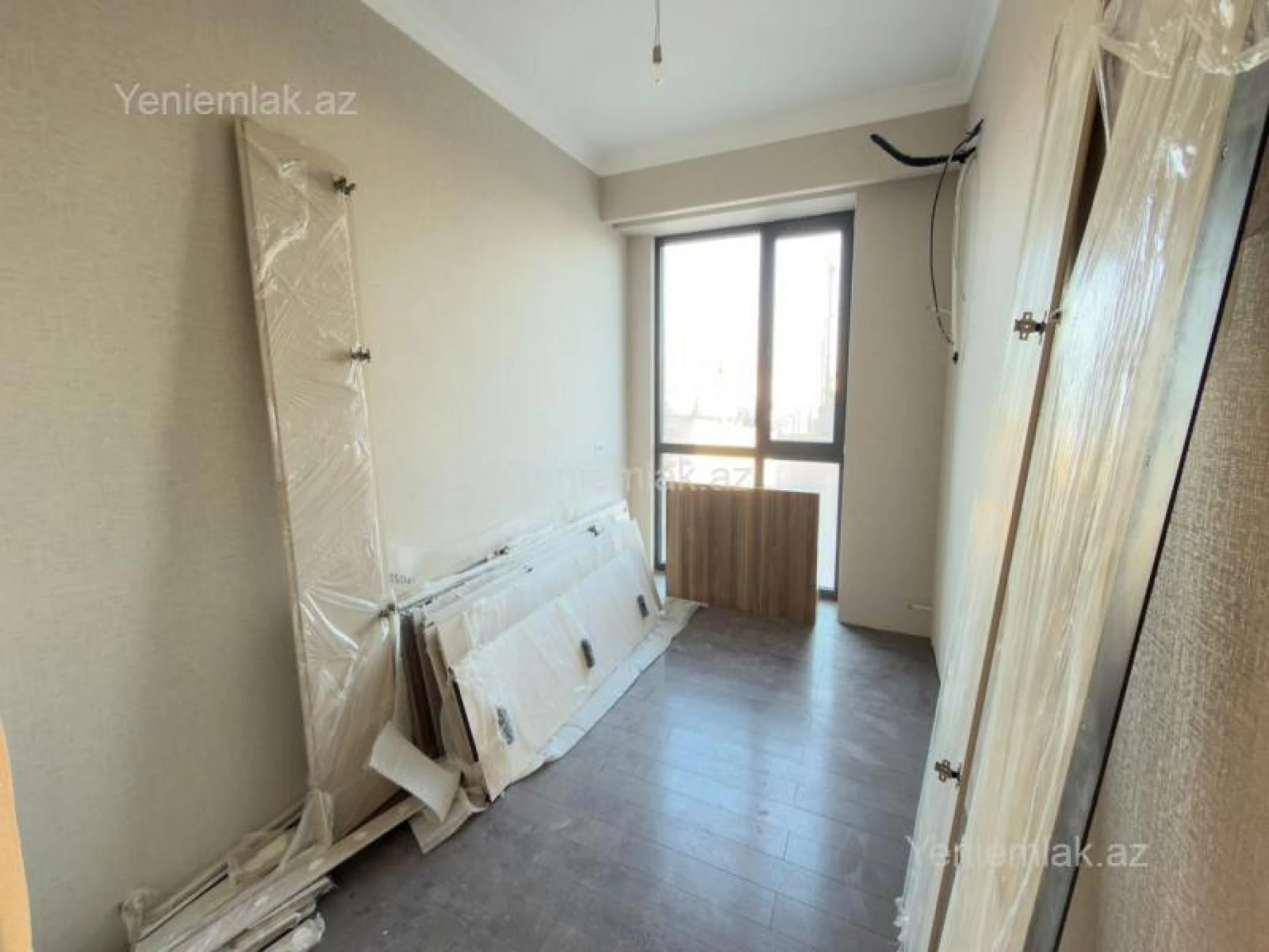 Satılır 4 otaqlı yeni tikili 157 m²