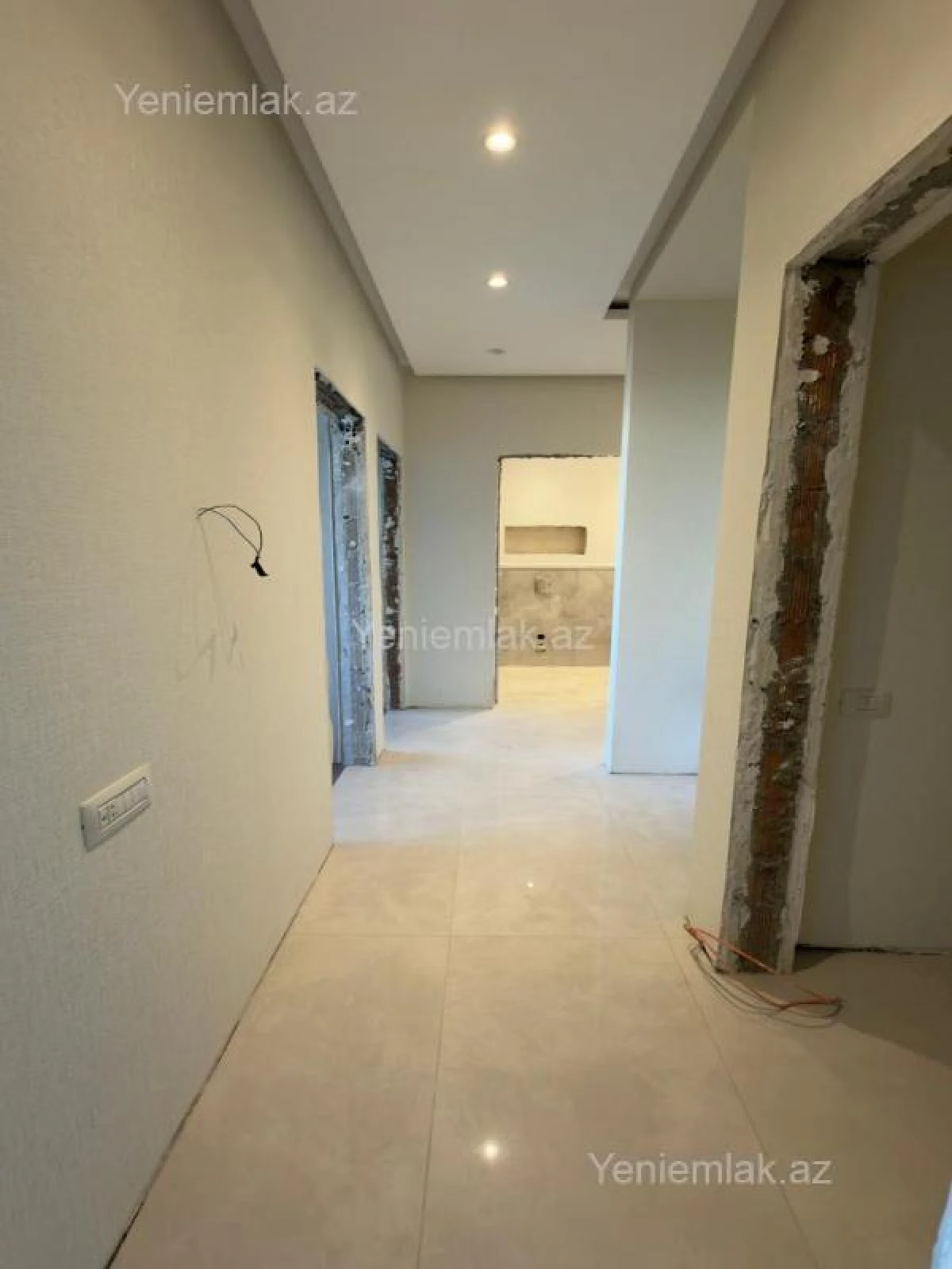 Satılır 4 otaqlı yeni tikili 157 m²