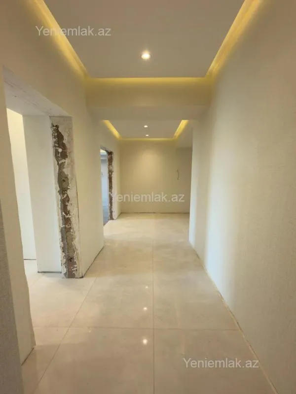 Satılır 4 otaqlı yeni tikili 157 m²