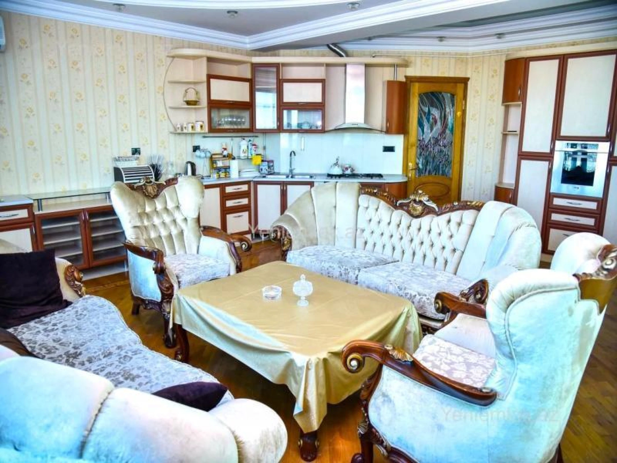 Satılır 3 otaqlı yeni tikili 278 m²