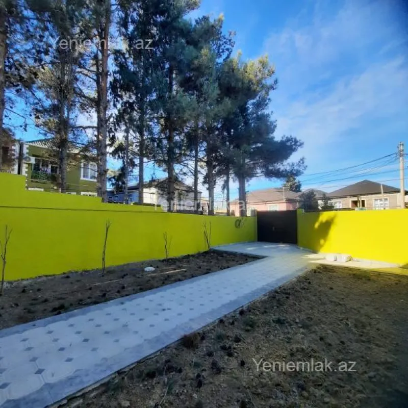 Satılır 4 otaqlı həyət evi 110 m²
