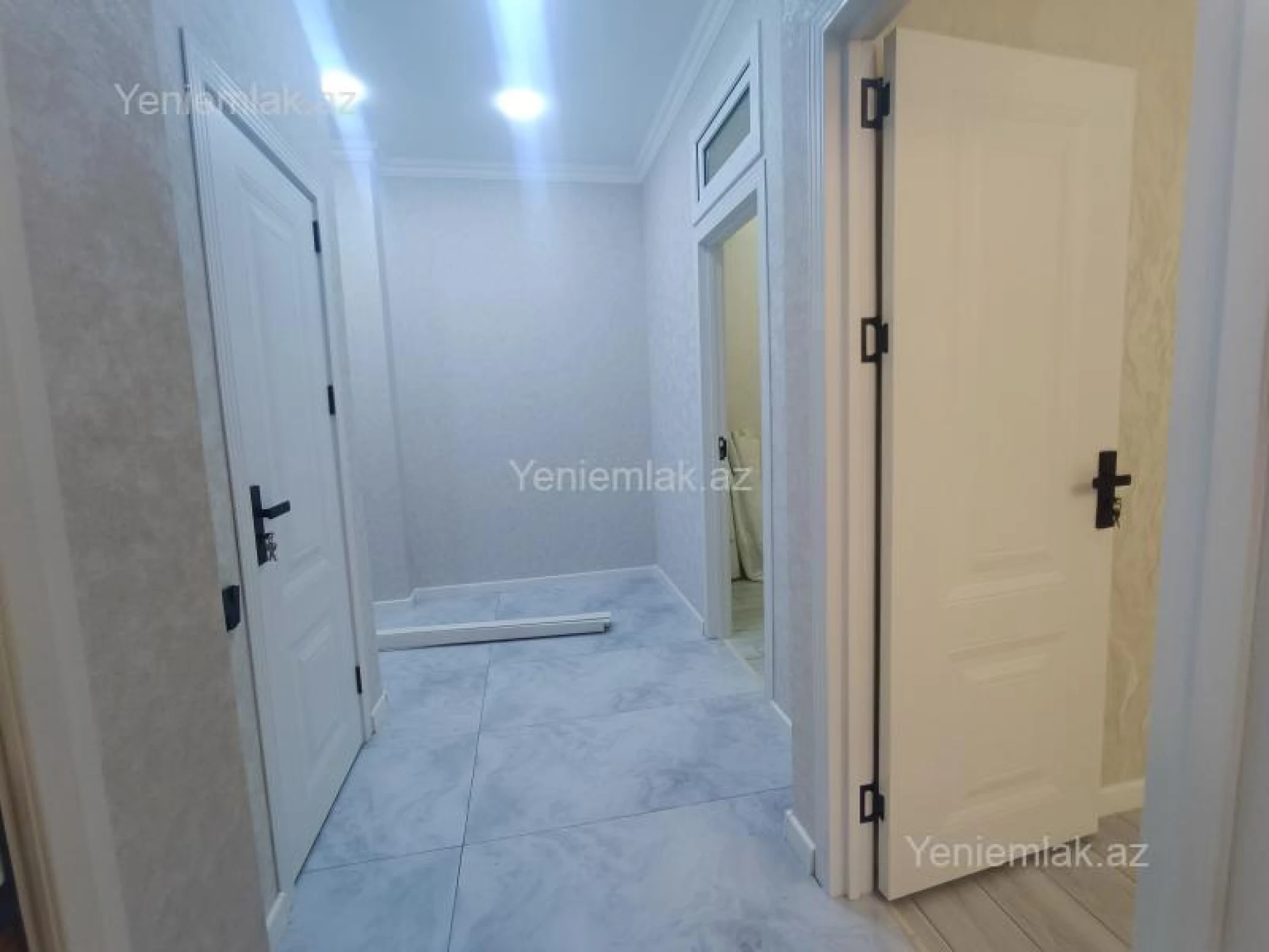 Satılır 3 otaqlı yeni tikili 65 m²