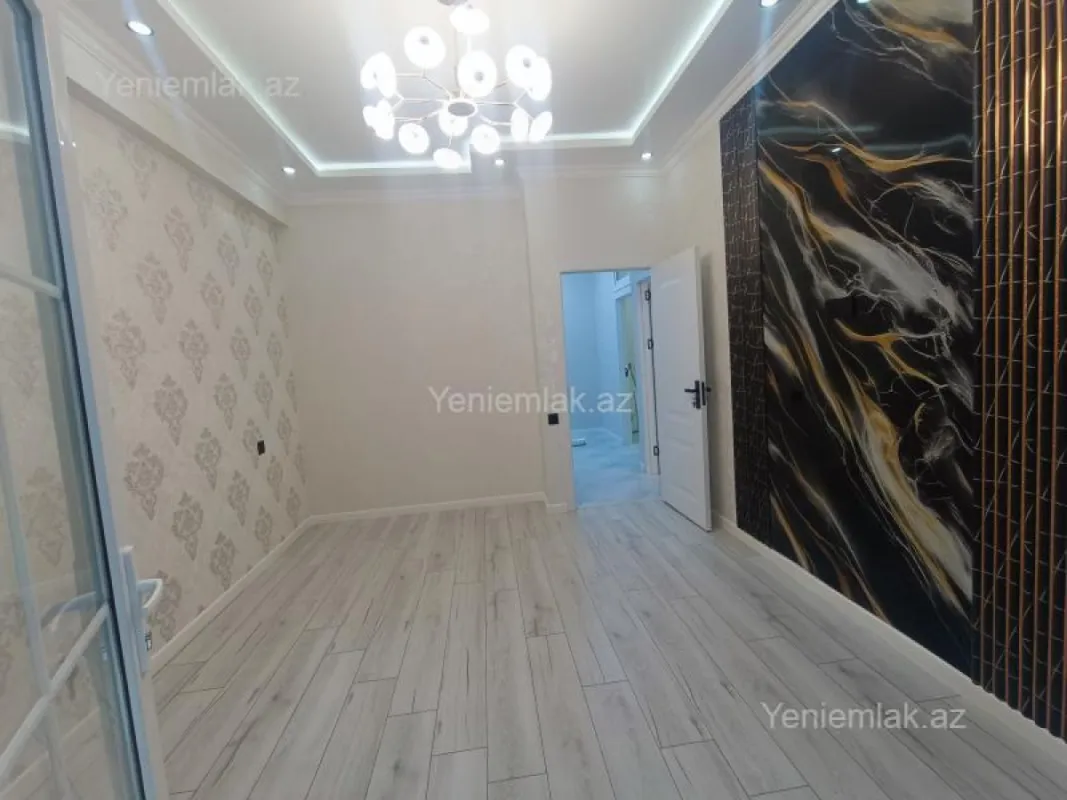 Satılır 3 otaqlı yeni tikili 65 m²