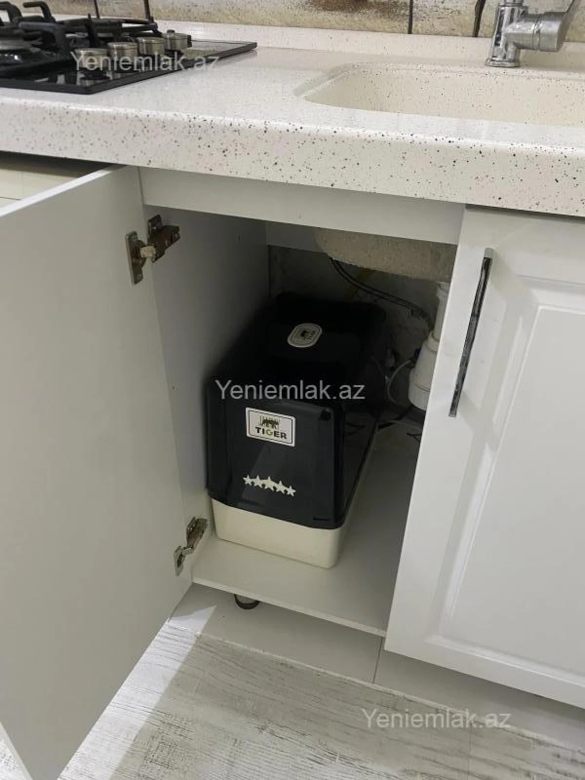 Satılır 2 otaqlı yeni tikili 74 m²