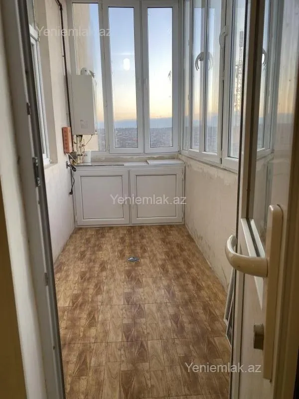 Satılır 2 otaqlı yeni tikili 74 m²