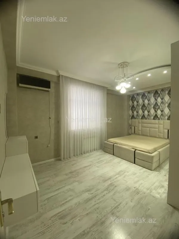 Satılır 2 otaqlı yeni tikili 74 m²