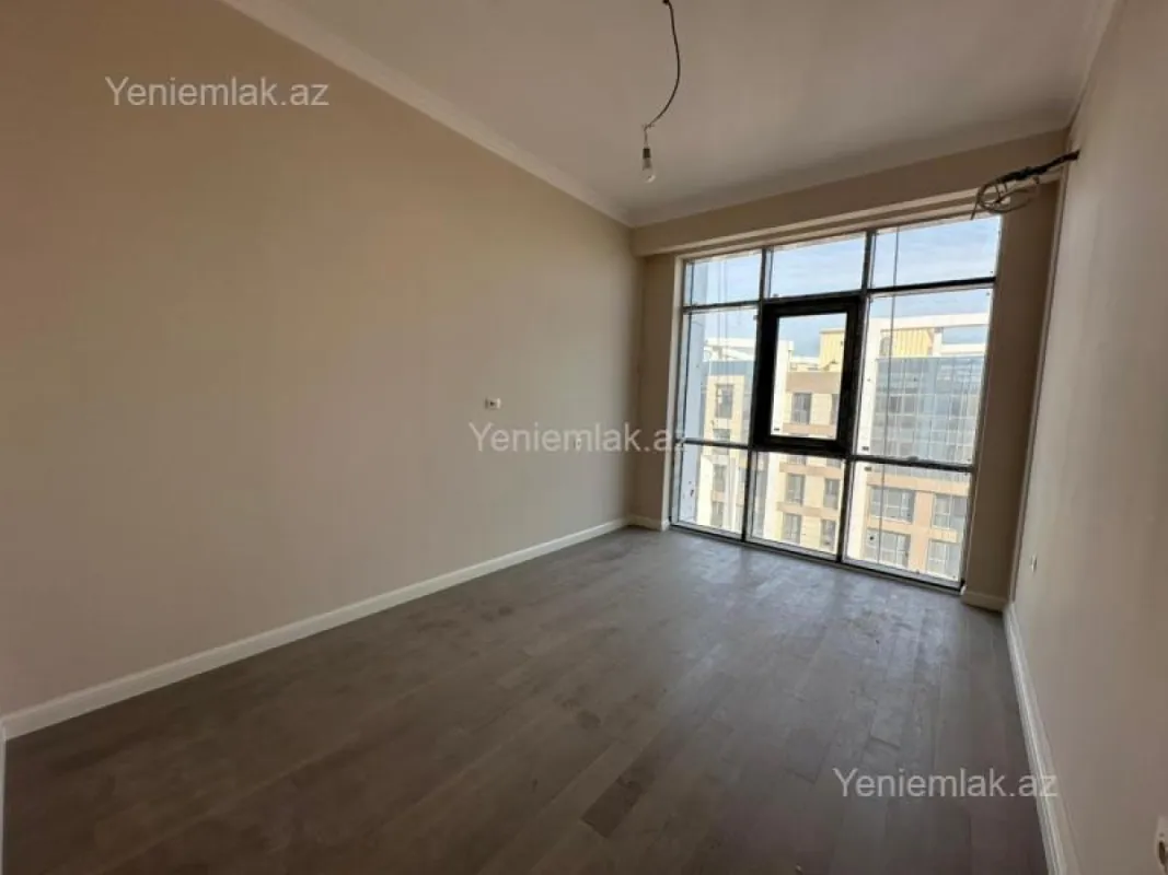 Satılır 3 otaqlı yeni tikili 108 m²
