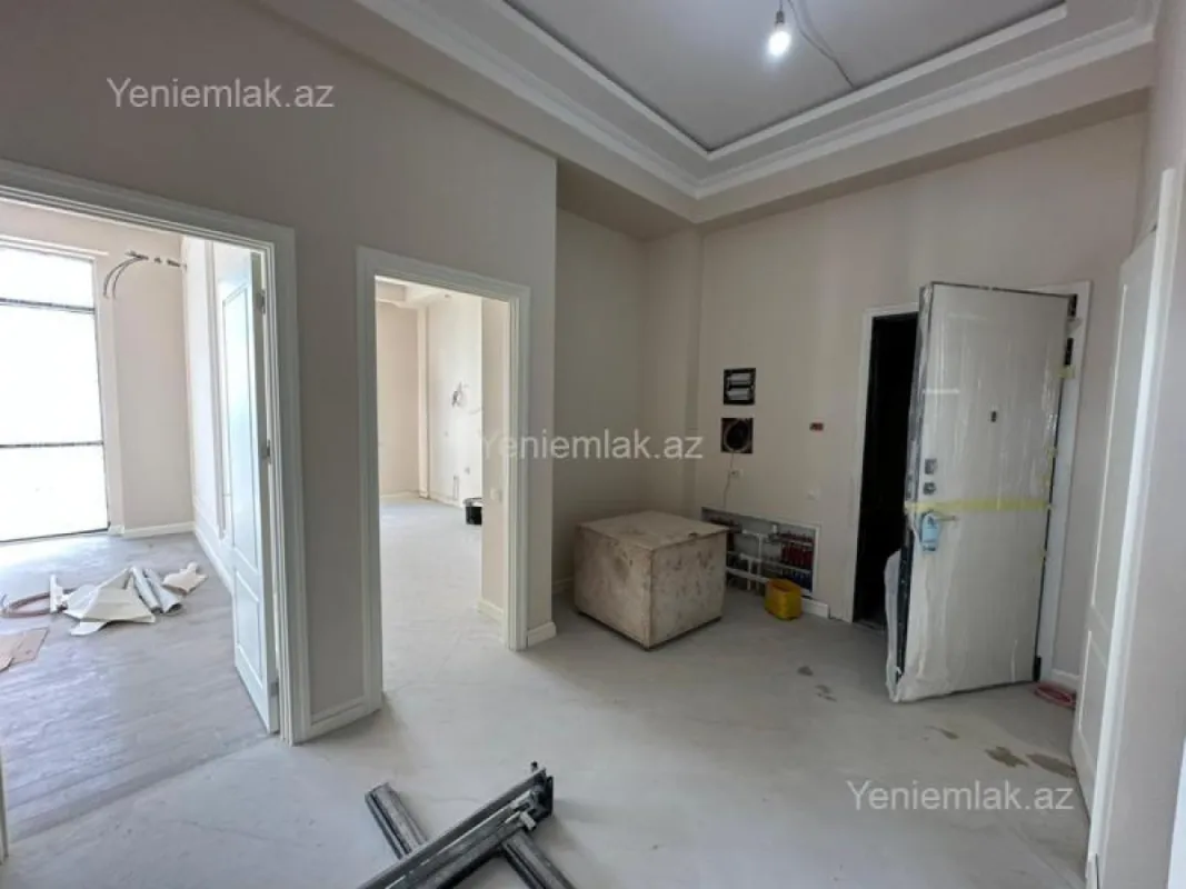 Satılır 3 otaqlı yeni tikili 108 m²