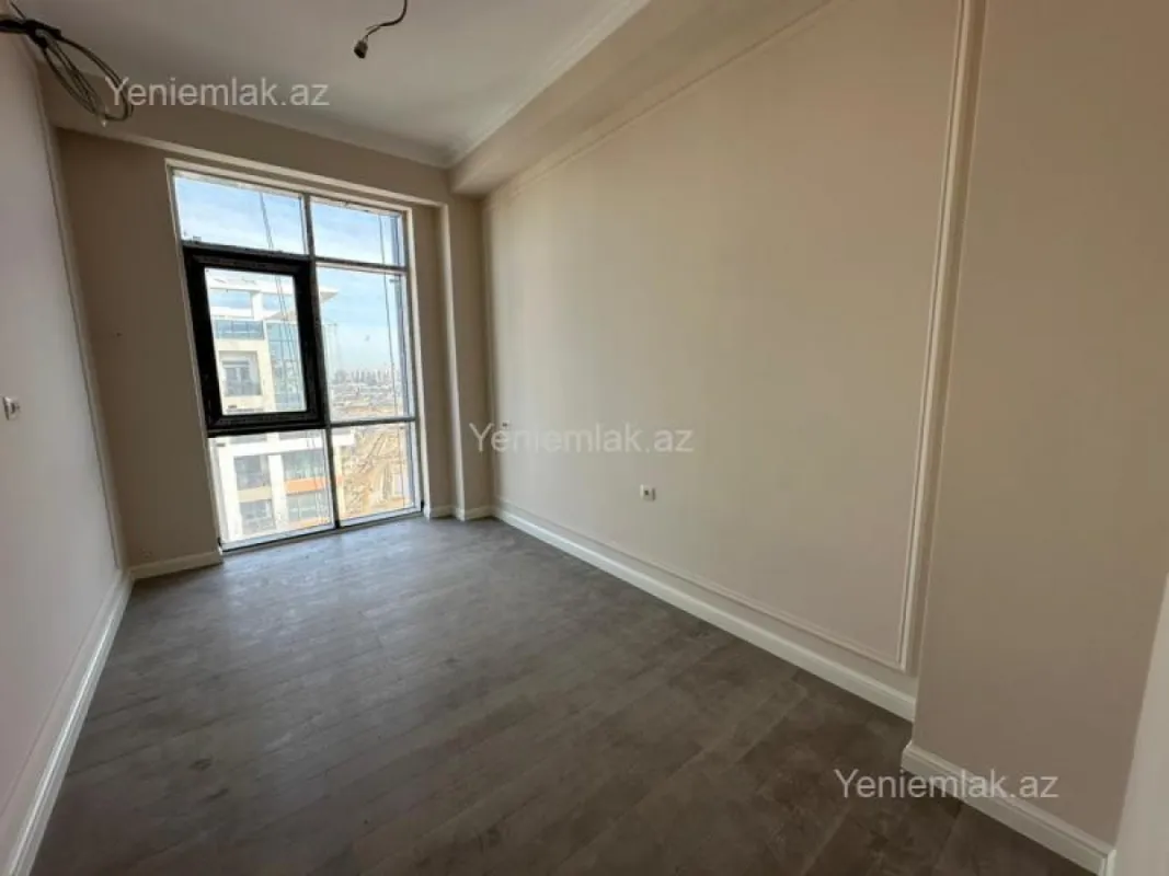 Satılır 3 otaqlı yeni tikili 108 m²
