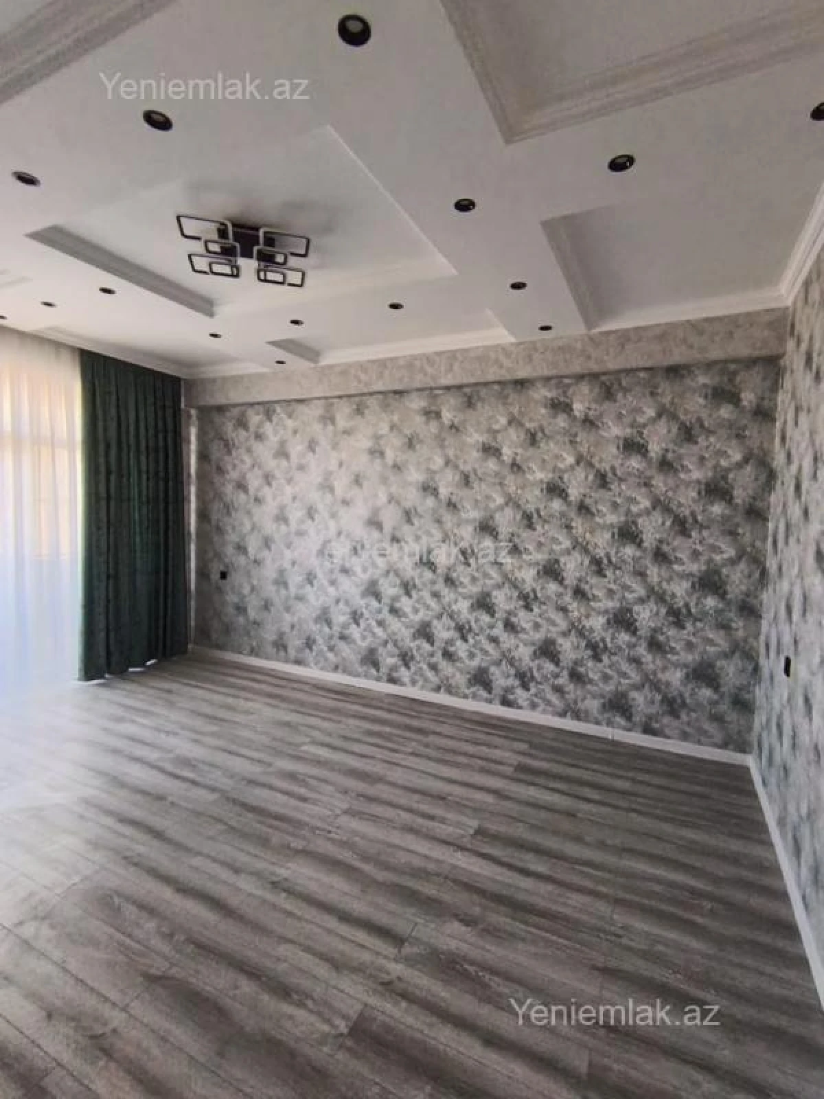 Satılır 3 otaqlı yeni tikili 95 m²