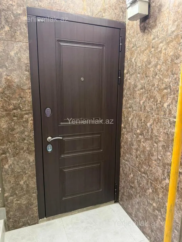 Satılır 3 otaqlı köhnə tikili 76 m²