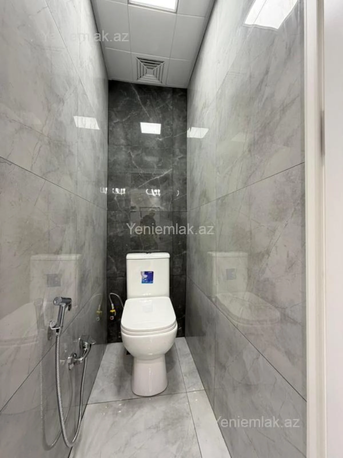 Satılır 3 otaqlı köhnə tikili 76 m²