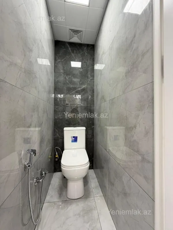 Satılır 3 otaqlı köhnə tikili 76 m²