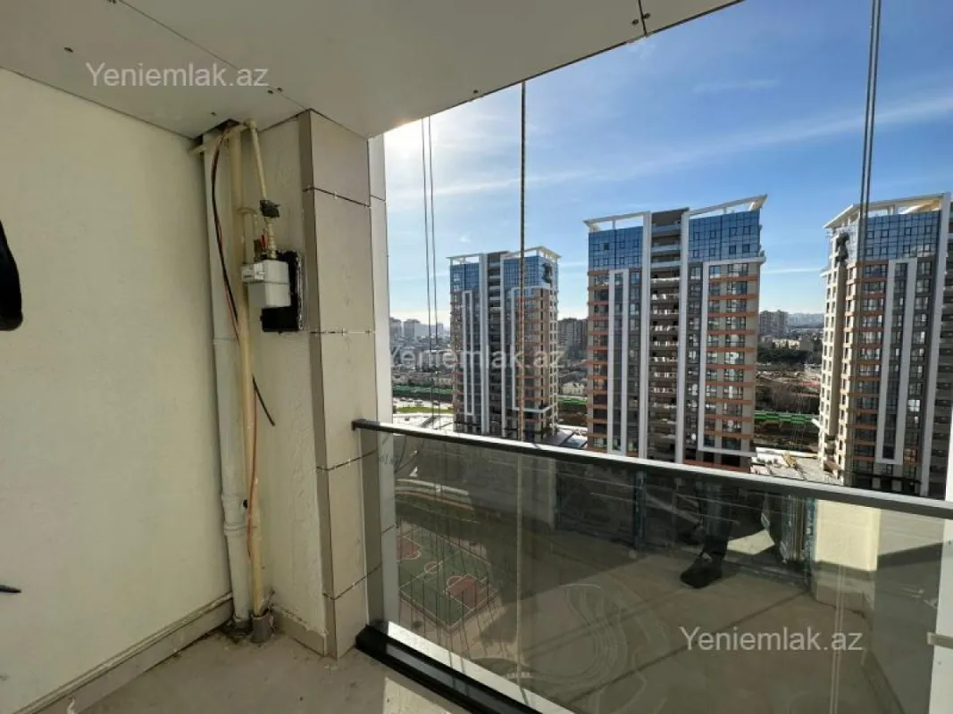 Satılır 4 otaqlı yeni tikili 128.5 m²