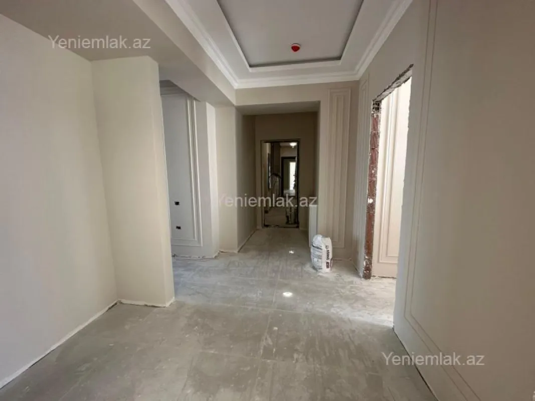 Satılır 4 otaqlı yeni tikili 128.5 m²