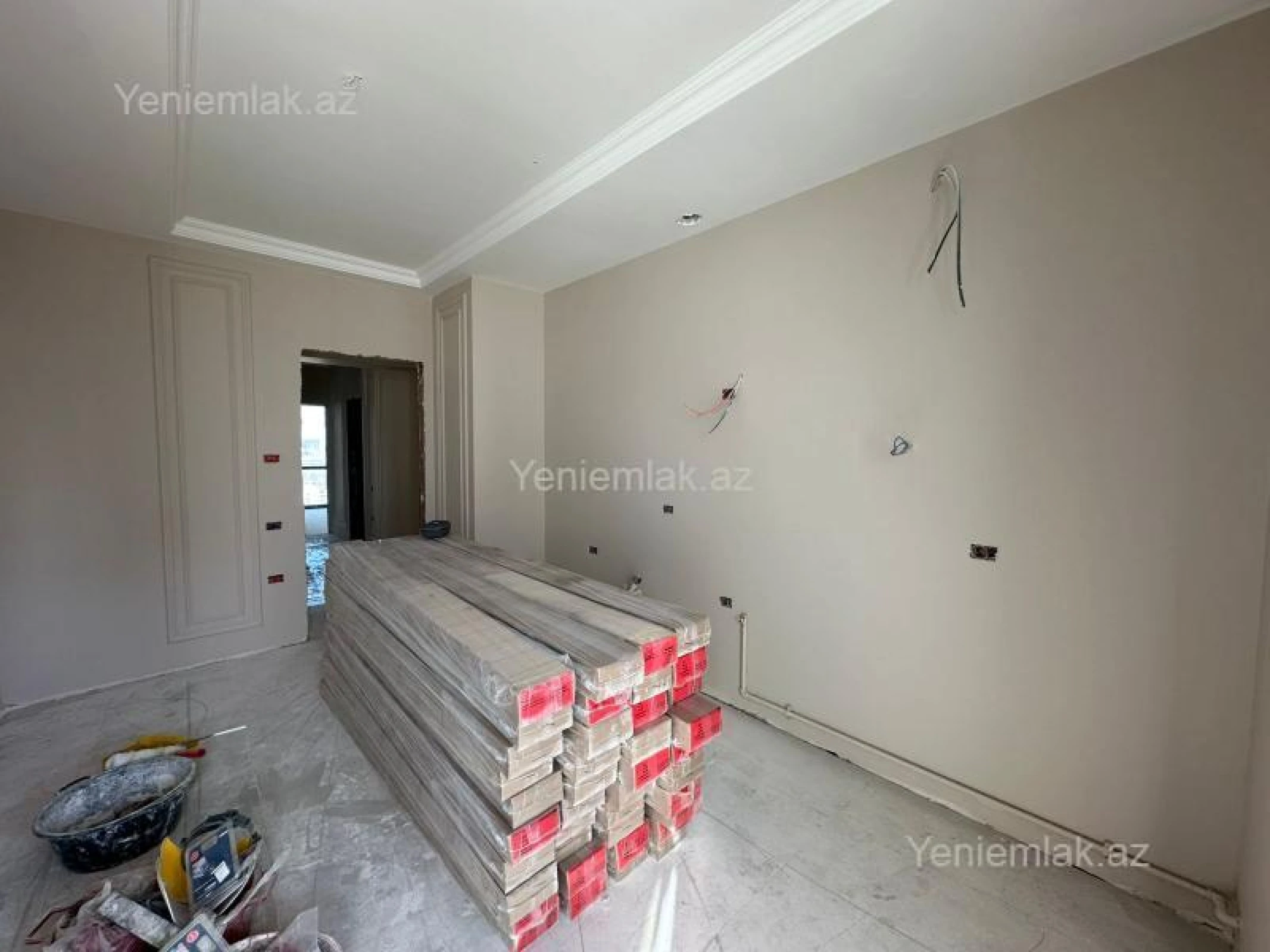 Satılır 4 otaqlı yeni tikili 128.5 m²