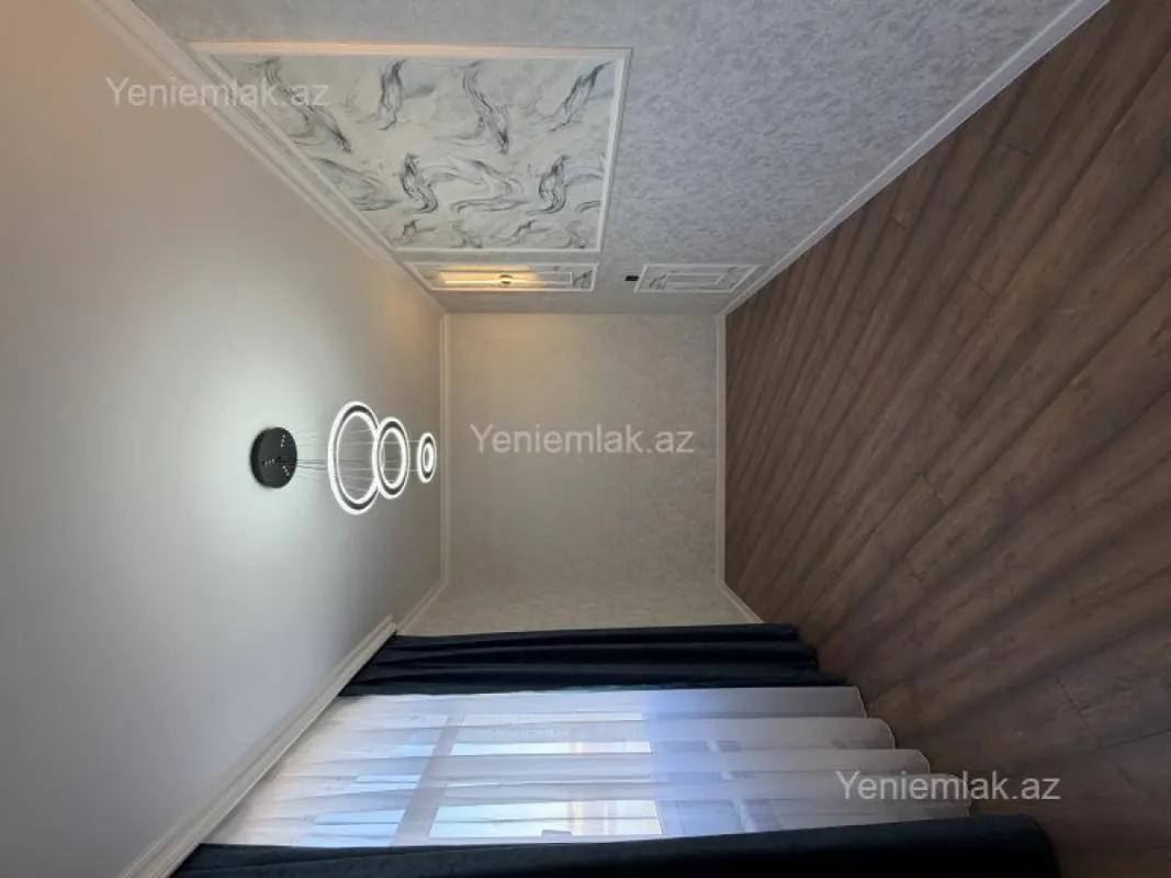 Satılır 3 otaqlı yeni tikili 90 m²