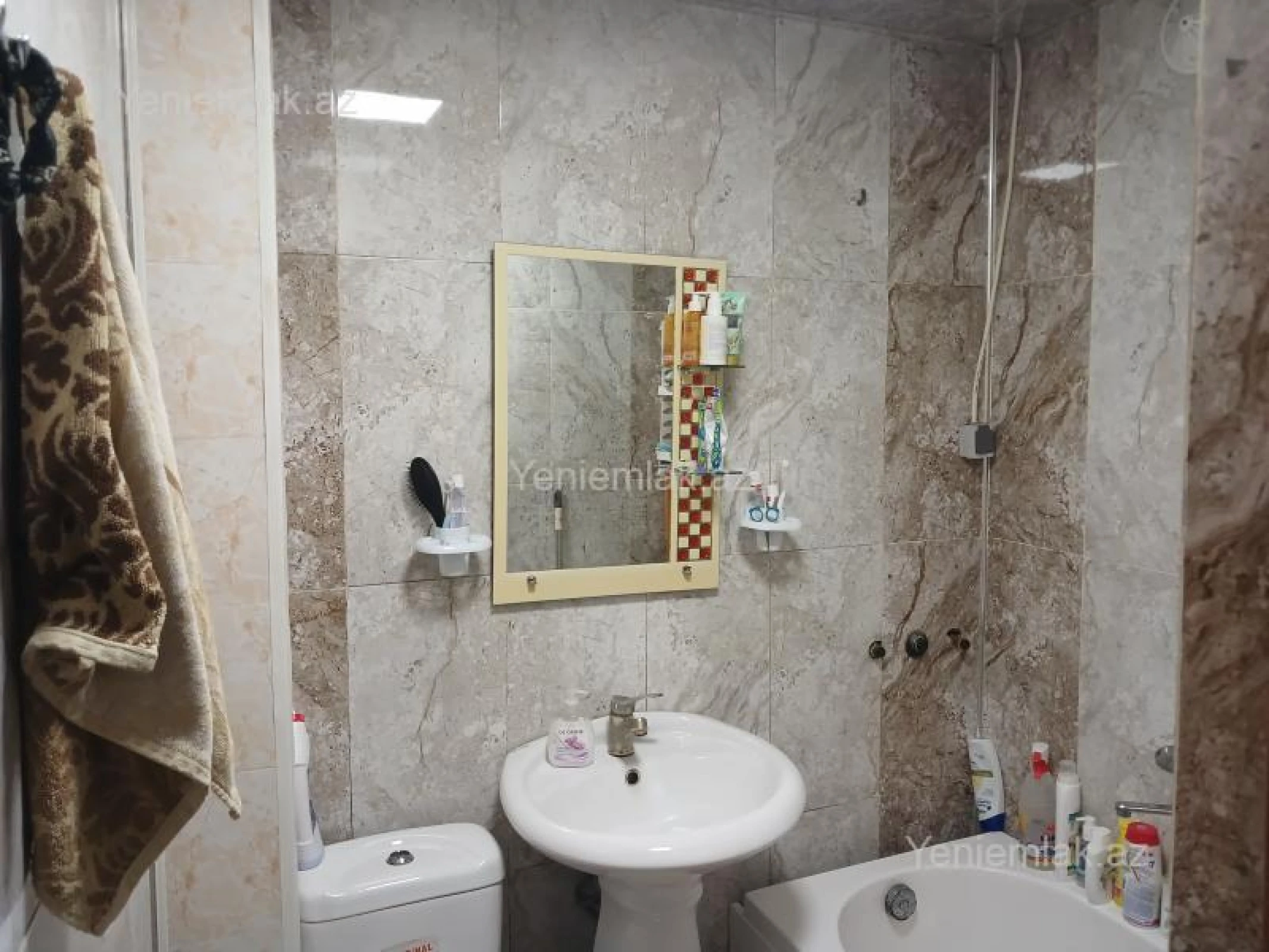 Satılır 1 otaqlı köhnə tikili 41.5 m²