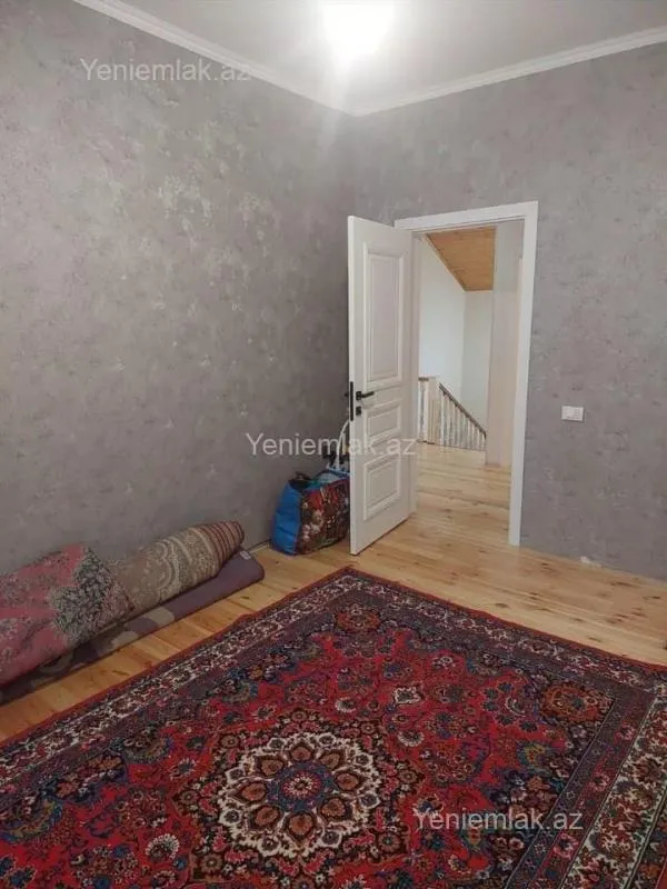 Satılır 6 otaqlı həyət evi 116 m²