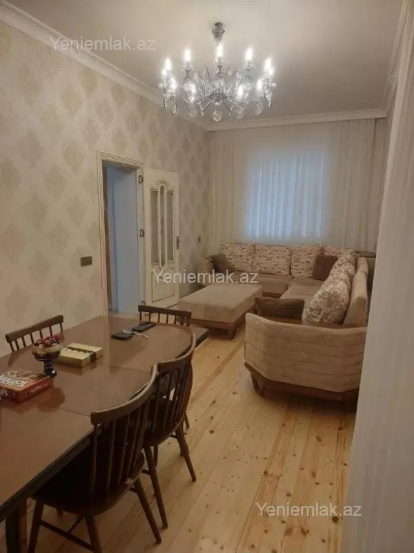 Satılır 6 otaqlı həyət evi 116 m²